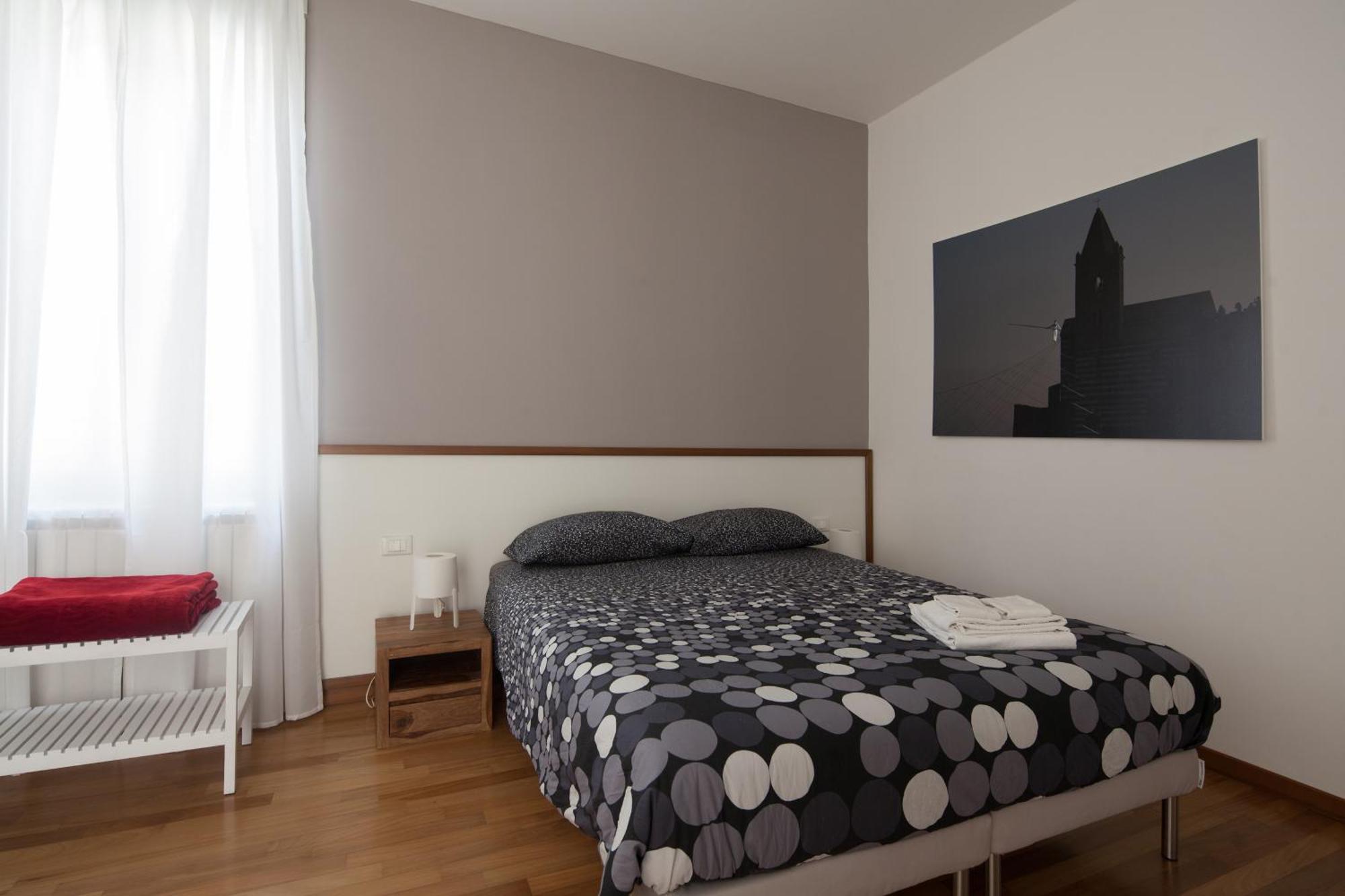 Cv5 - La Spezia City Center - Wide Modern Apartment Walking Distance To The Station To Cinque Terre - Big Terrace On The Roofs Bagian luar foto