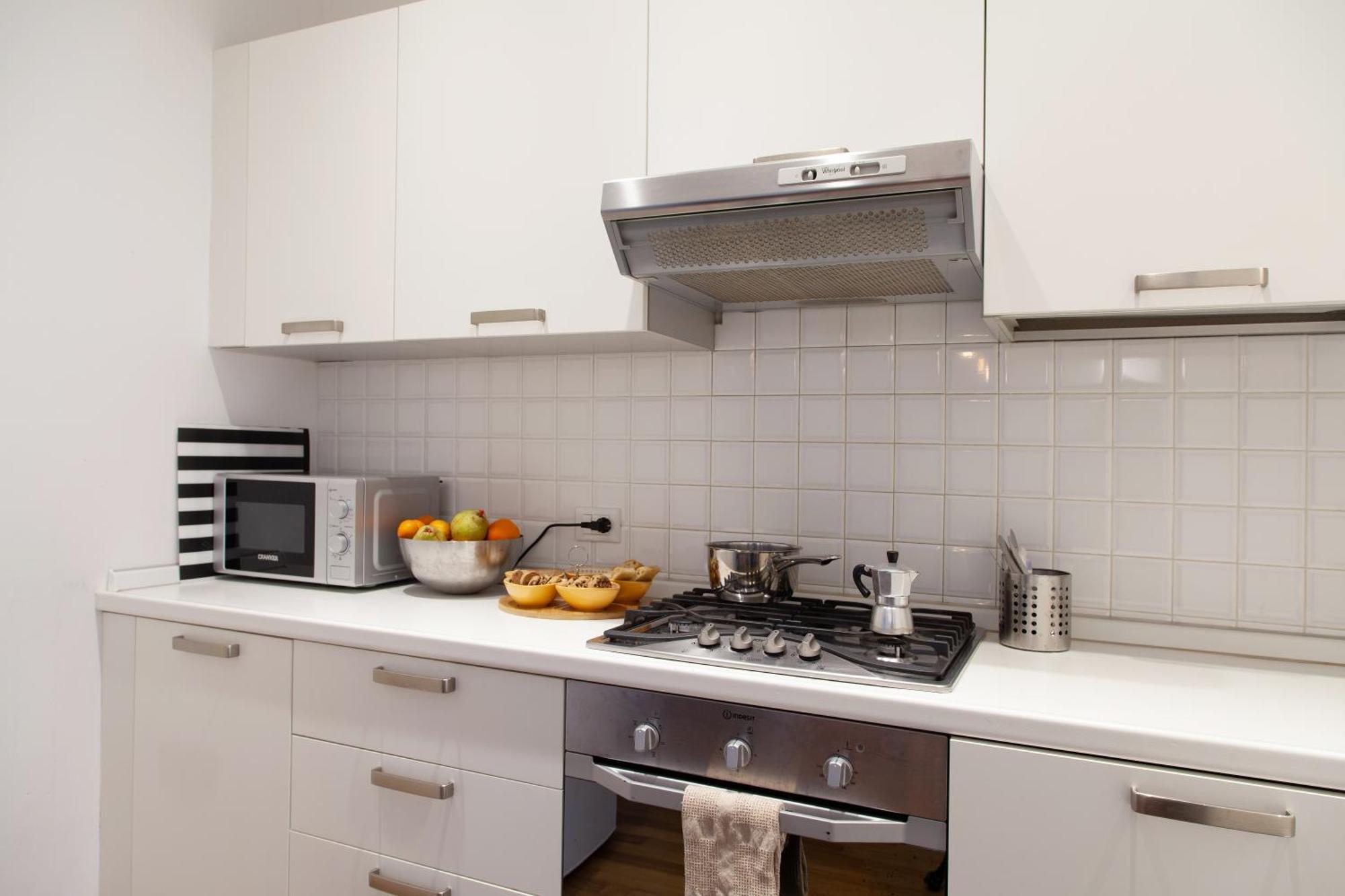 Cv5 - La Spezia City Center - Wide Modern Apartment Walking Distance To The Station To Cinque Terre - Big Terrace On The Roofs Bagian luar foto